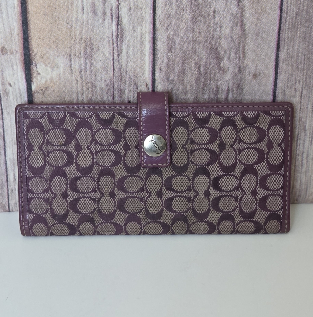 Coach Purple and Tan Signature Wallet GUC